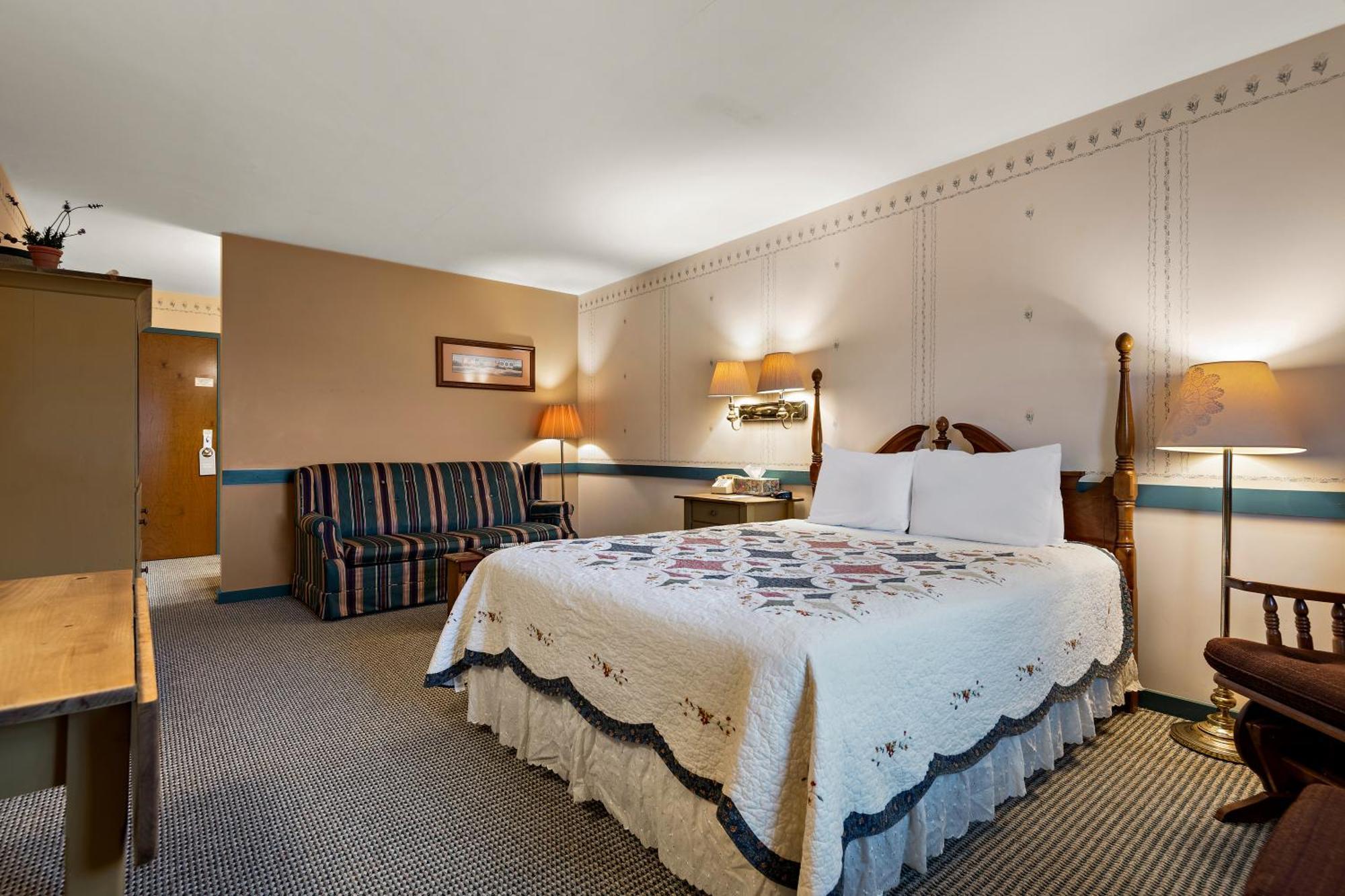 Country Living 3* Smoketown (Lancaster County)